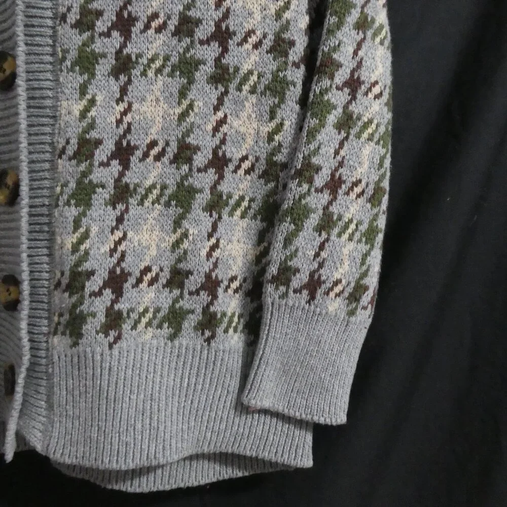 Heavy Wool Blend Houndstooth Button-Up Cardigan | xl - extra large | V-Neck - Picture 8 of 15